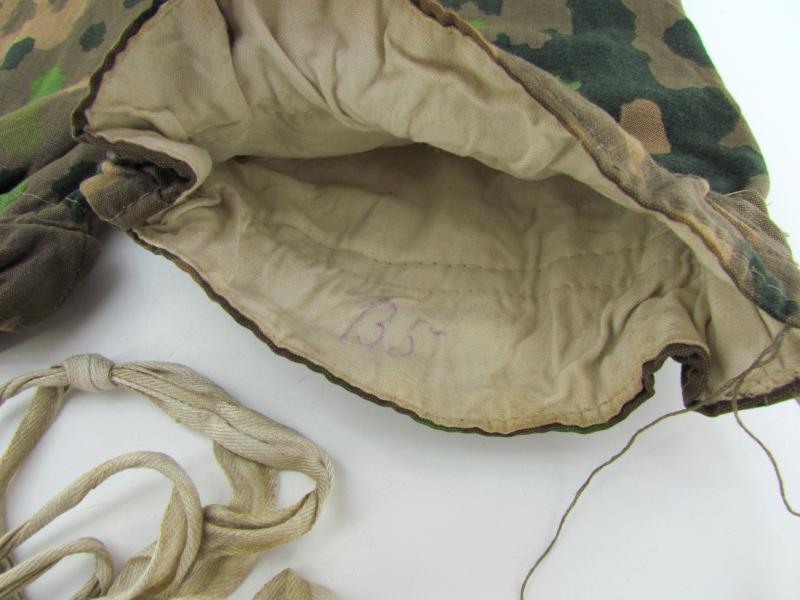 Waffen SS Dot Pattern Reversible Mittens