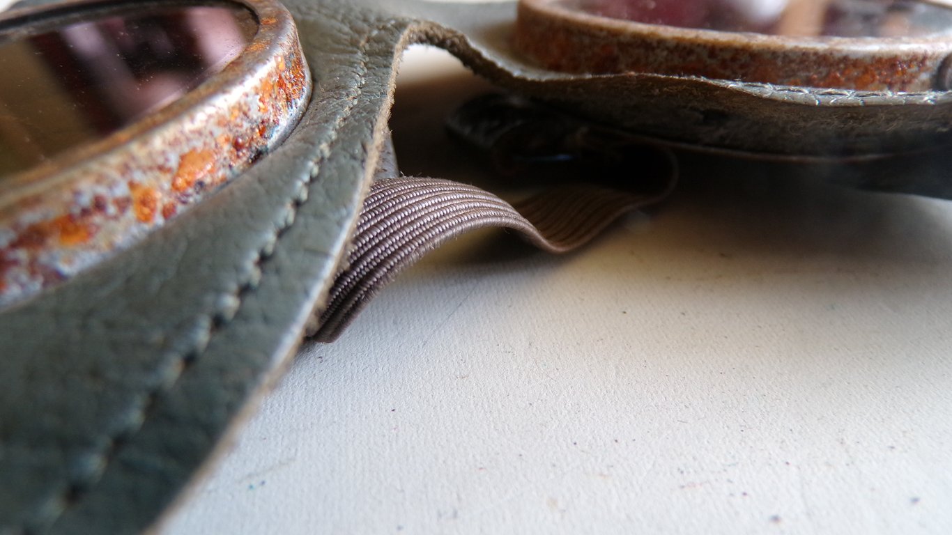 Leather Combat Sun/Dust Goggles