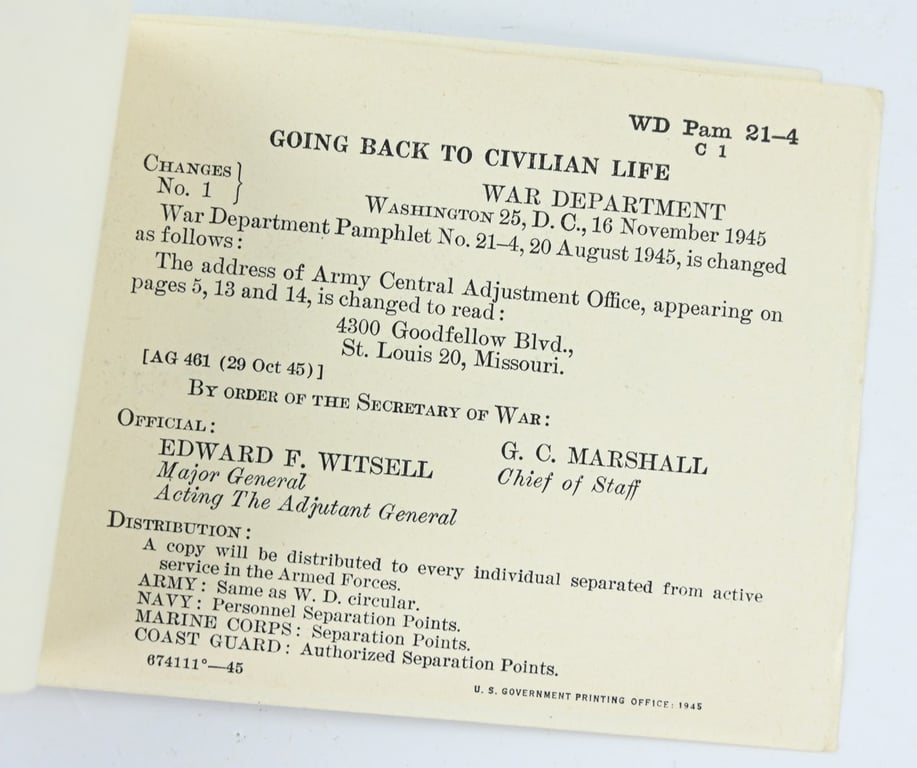 US WW2 Going Back to Civilian Life Booklet