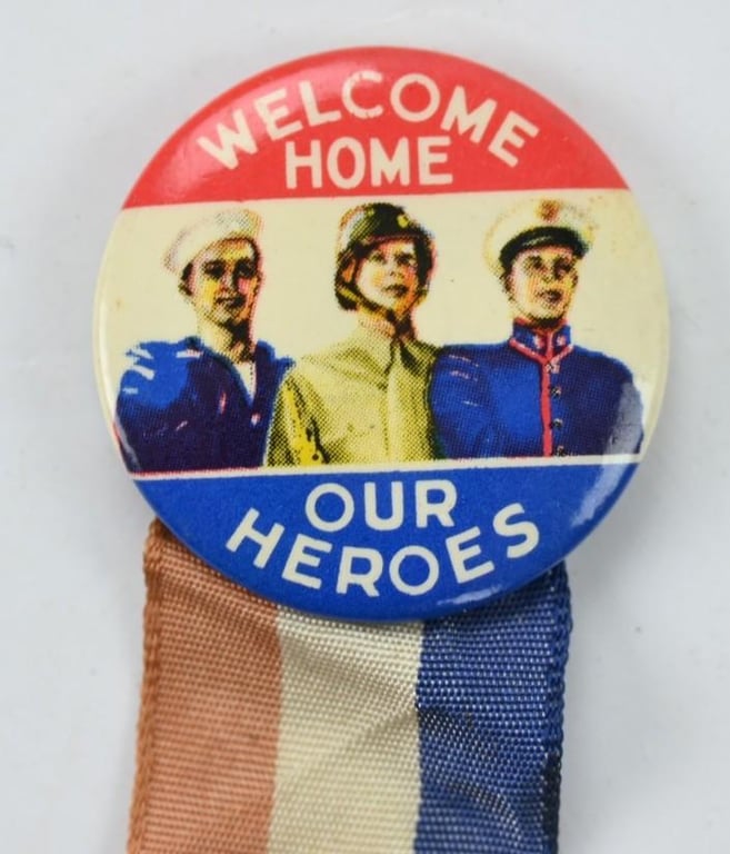 US WW2 Welcome Home Heroes Button