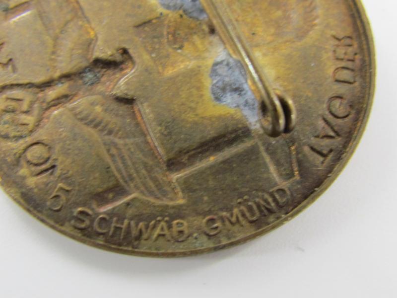 1 Mai commemorative badge. International worker's day Badge 1934