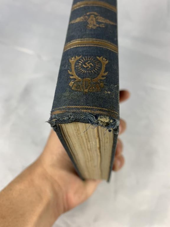 Hermann Göring's 'Werk und Mensch' book 1940