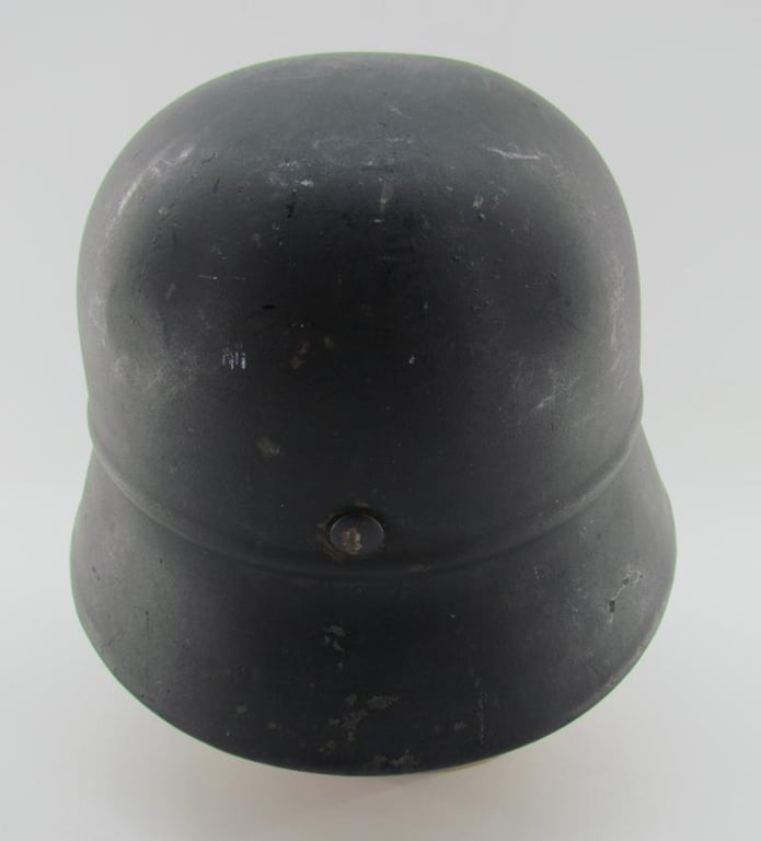 M40 ‘beaded’ Luftschutz steel helmet hkp64