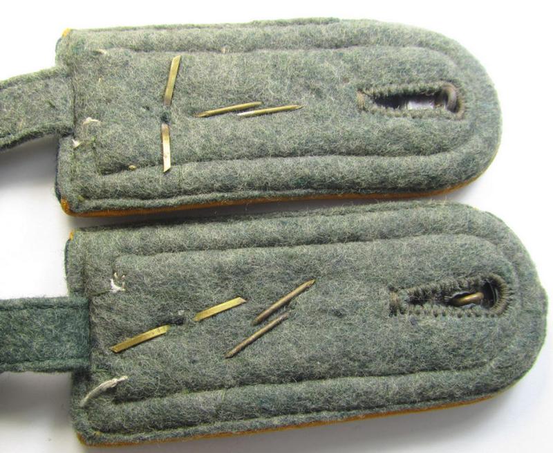 Attractive - and fully matching! - pair of WH (Heeres) early-war-period- (ie. 'M36'- ie. 'M40'-pattern, 'tailor-made', 'cyphered', NCO-type shoulderstraps as was intended for a: 'Feldwebel eines Kav.- o. Aufkl.-Schützen-Rgts.'