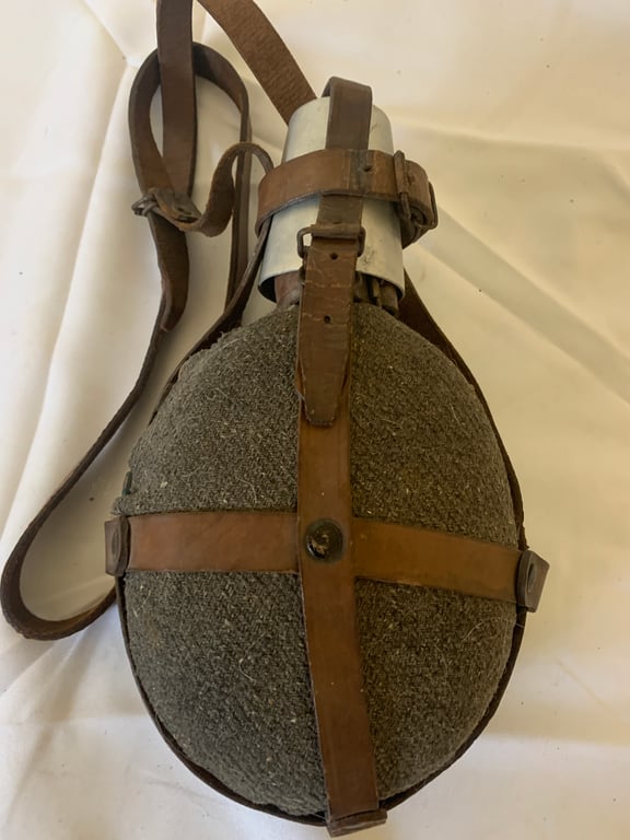 WW1 1916 MEDICS WATER BOTTLE