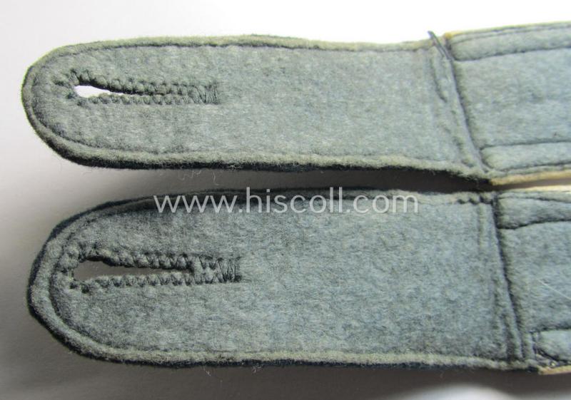 Attractive - and fully matching! - pair of WH (Heeres), pre- ie. early-war period- (ie. 'M36'- ie. 'M40'-pattern and/or rounded-styled) NCO-type shoulderstraps as was intended for an: 'Unteroffizier der Infanterie-Truppen'
