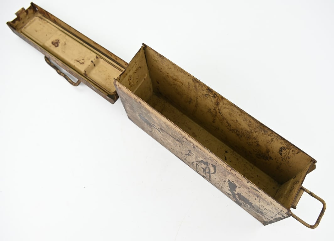 German WH MG 34/42 Camouflaged Ammo Box