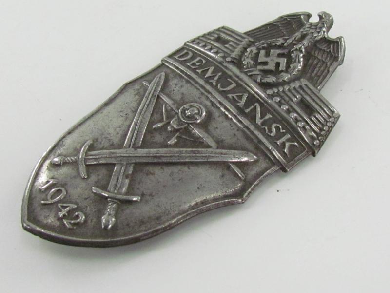 WH (Heer) 'Demjansk' Campaign Shield