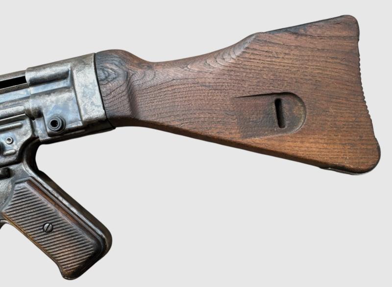 EU Deko MP43 Assault Rifle with MKb42 Magazine