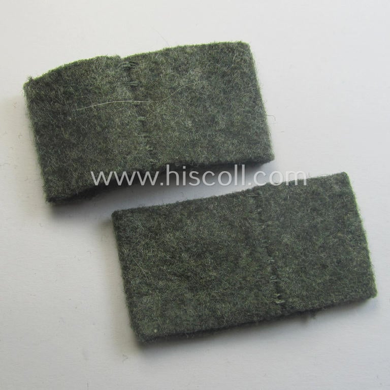 Pair of WH (Heeres) 'Infanterie'-related, 'Schulterstück-Überschuben': 'Soldat des Infanterie-Rgts. 122'