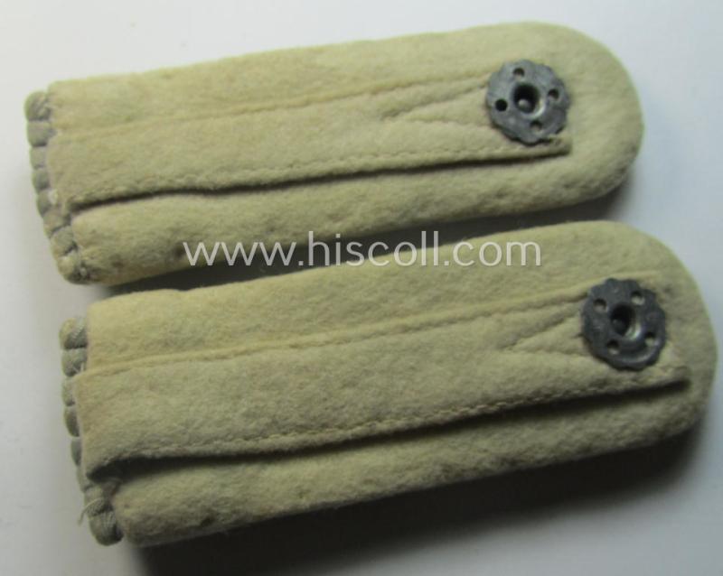 Superb - and fully matching! - pair of WH (Heeres) officers'-type, neatly 'cyphered' shoulderboards as was intended for usage by an: 'Oberleutnant der Infanterie' who served within the famous 'GrossDeutschland'-Div.