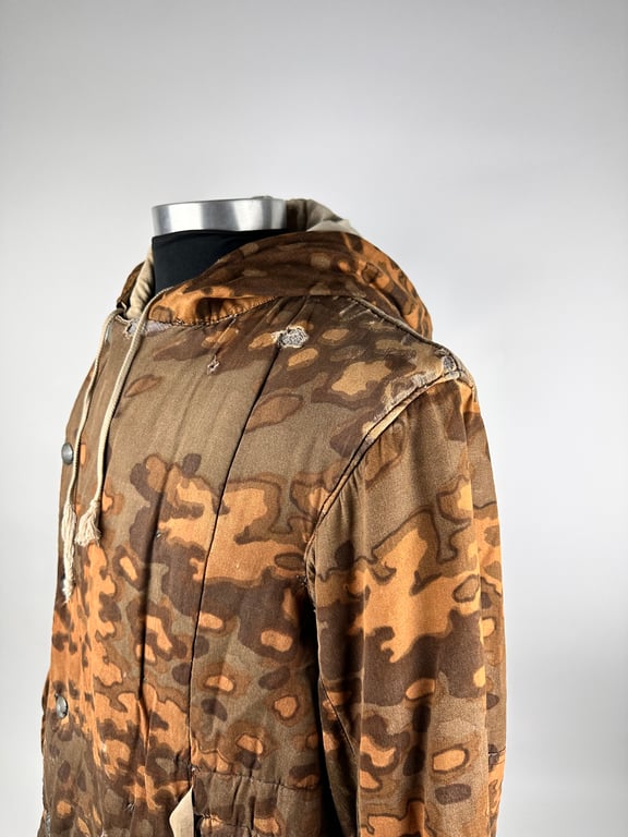 Waffen-SS reversible winter parka in oak leaf autumn pattern camouflage