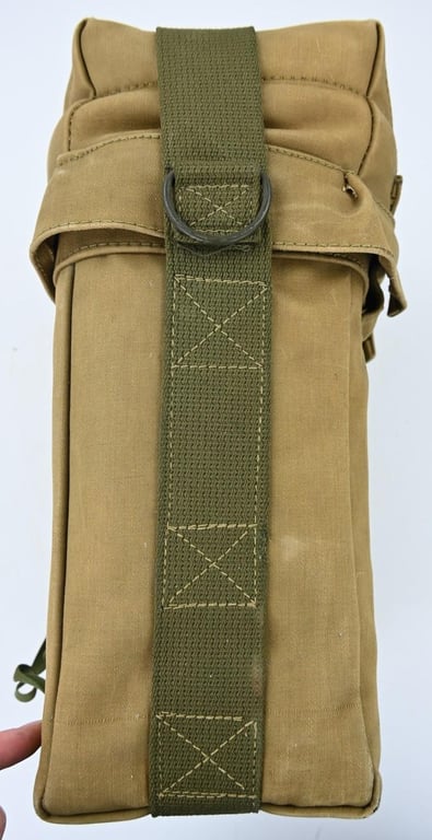 US WW2  Airborne PPN-2 Pathfinder Beacon in Carrying Bag