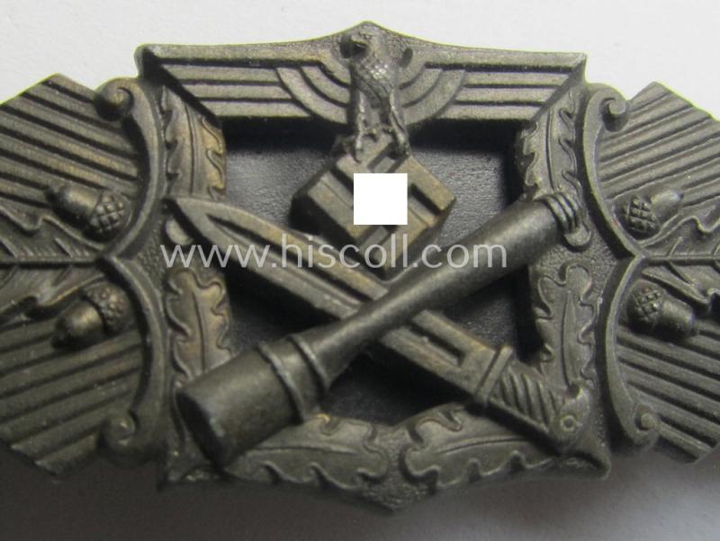 Superb, 'Nahkampfspange in Bronze' (or: bronze-class close-combat clasp ie. CCC) being a (typical) non-maker-marked- and/or minimally converse-shaped specimen as was (I deem) produced by the maker- (ie. 'Hersteller') 'Steinhauer & Lück'