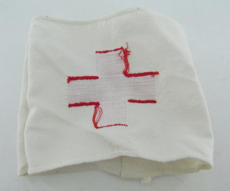 DRK 'Helferin' Uniform Complete with Shoes