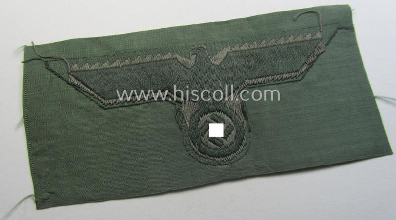 WH (Heeres) breast-eagle in 'BeVo'-weave-pattern