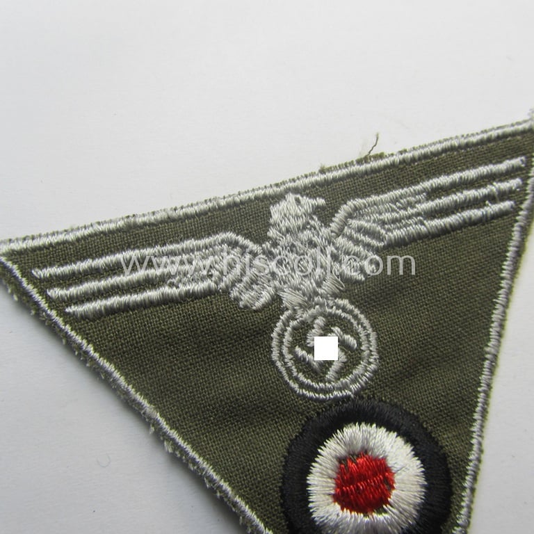 Interesting, later-war-period WH (Heeres) so-called: 'M43-pattern') cap-eagle/cocarde (ie. cap-trapezoid) as was specifically produced for usage on the so-called: 'M-43'-model field-caps (ie. 'Einheitsfeldmützen')