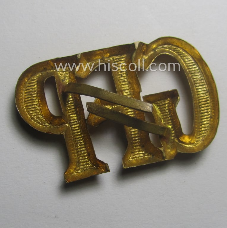 Neat - albeit single! - bright-golden-toned, WH (Heeres) shoulderboard-cypher (ie. 'Schulterstück-Auflage') depicting the 'GFP'-characters (as intended for an official ie. officer who served within the notorious: 'Geheime Feldpolizei')