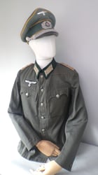 reissued Austrian Cavalry tunic of a Hauptmann 1