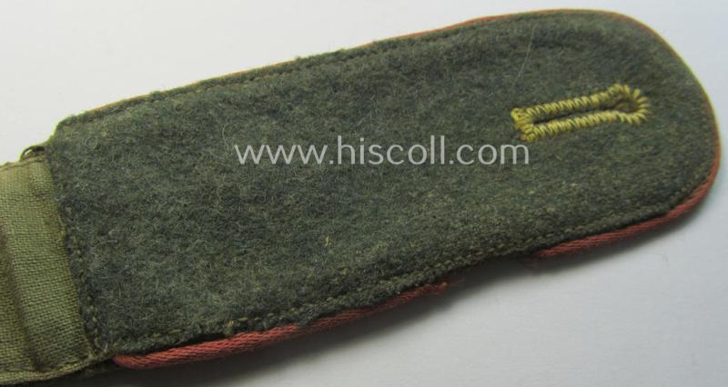 Single, WH (Heeres) 'tropical' EM-type shoulderstrap: 'Soldat der Panzer-Truppen'