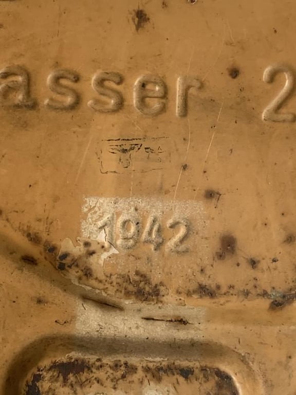 WH (Heer) Wasser/Water Jerrycan -1942-