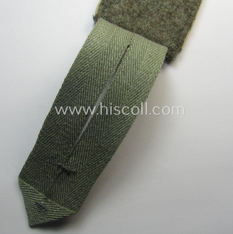 Neat - regrettably single but nevertheless scarcely encountered! - WH (Heeres) later-war period- (ie. 'simplified'- ie. 'M44- o. M45'-pattern-) EM-type shoulderstrap as intended for a: 'Soldat der Infanterie-Trpn.'