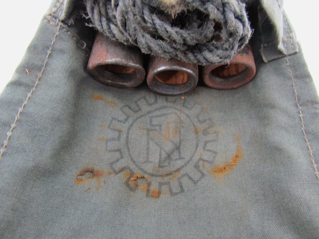 Shelter Quarter Equipment (Zeltbahn Ausrüstung) with "Teno" Stamp