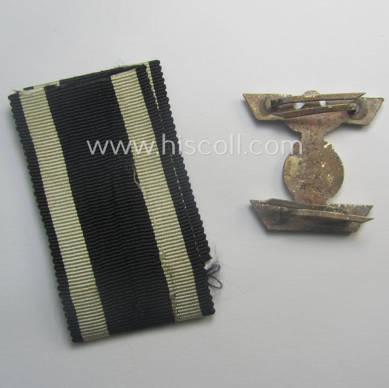 Never mounted nor worn example of a: 'Wiederholungsspange zum EK II. Kl.' as was produced by the (desirable and rarely seen!) 'Hymmen & Co.'-company
