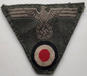 WH (Heeres) M43 pattern cap eagle and cocarde...