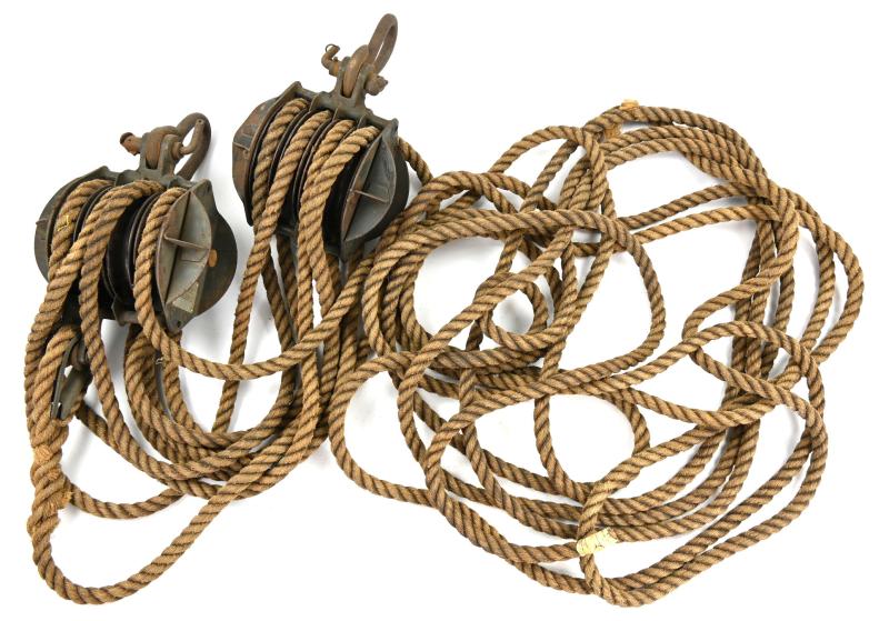 German LW Hoisting Gear Set