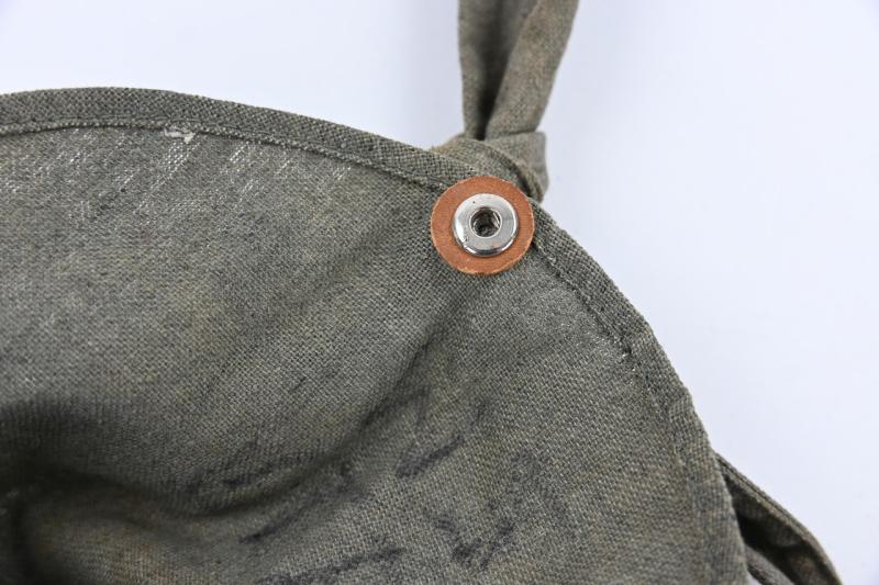 German LS M37 Civil Gasmask with Filter in Carrying Pouch