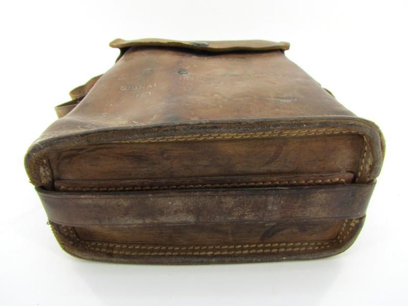 US WWII Army Signal Corps Field EE-8 Telephone