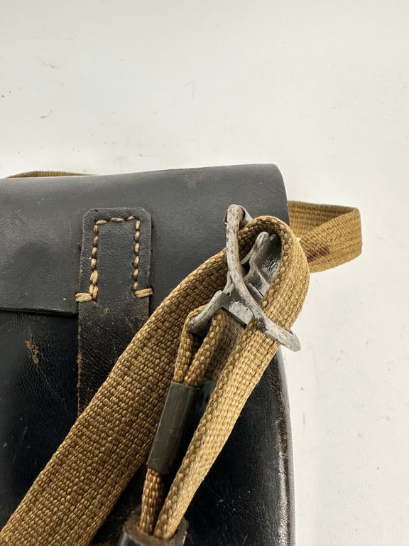 German WH Rifle Grenade Launcher Pouch