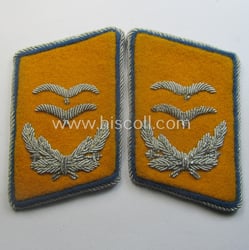 Clearly tunic-removed - and fully matching! - pair...