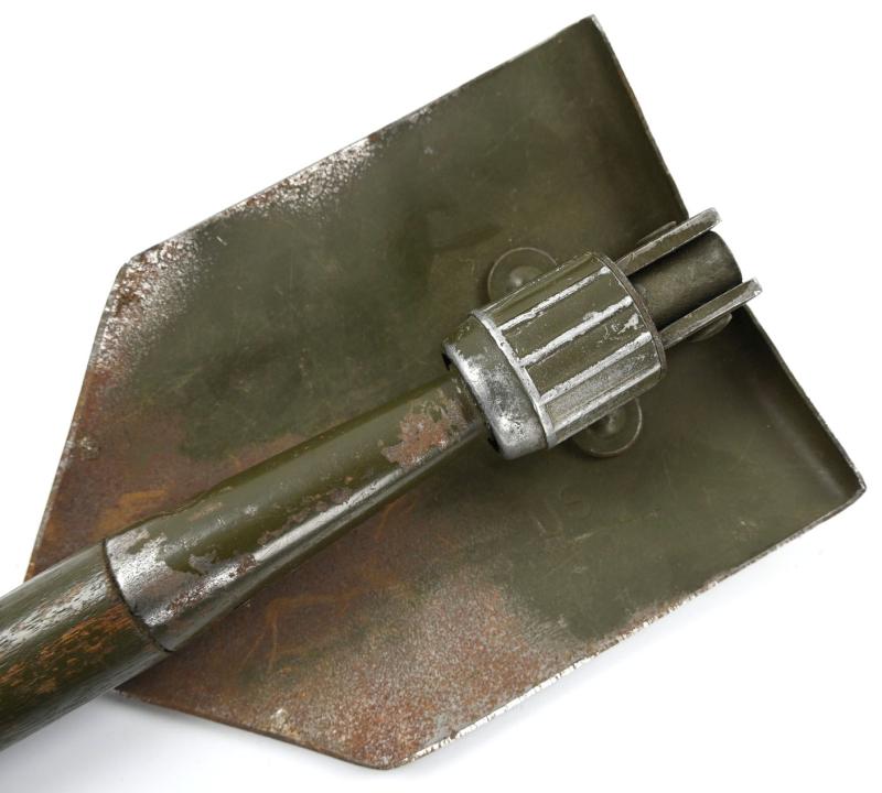 US WW2 M-1943 Intrenching Tool