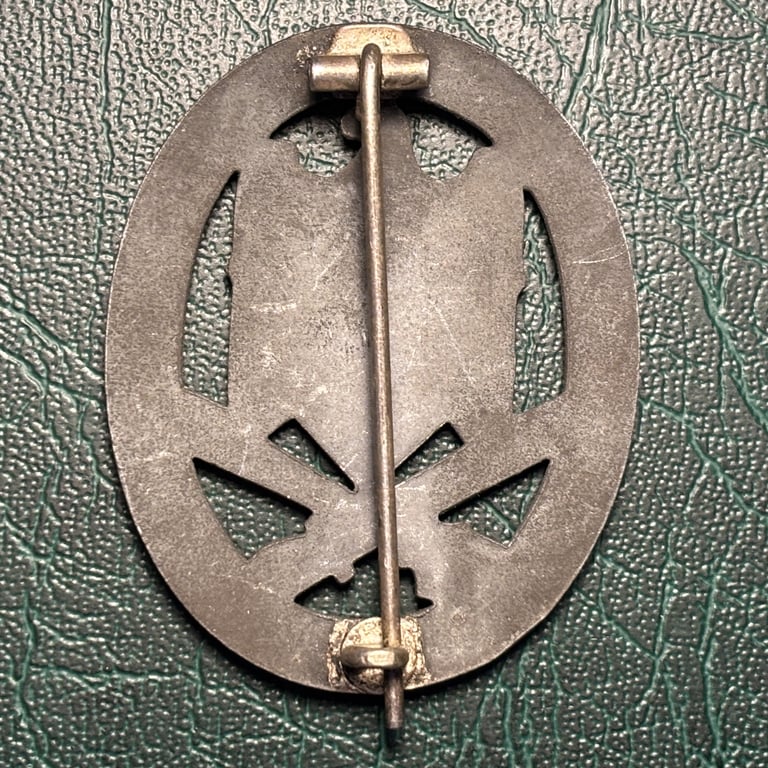 General Assault Badge