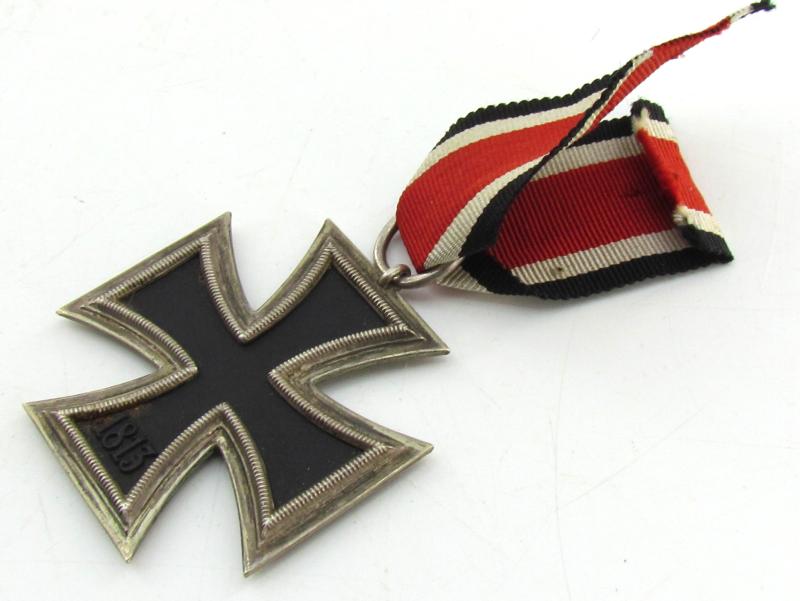 WH/SS Iron Cross Second Class ( EK2 ) Unmarked