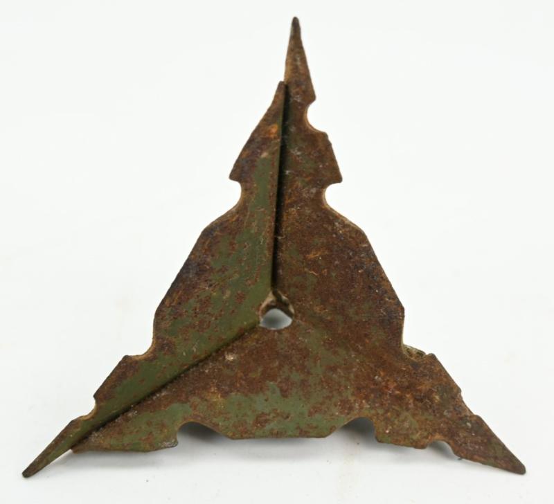 Dutch WW2 Caltrop 'Kraaienpoot'