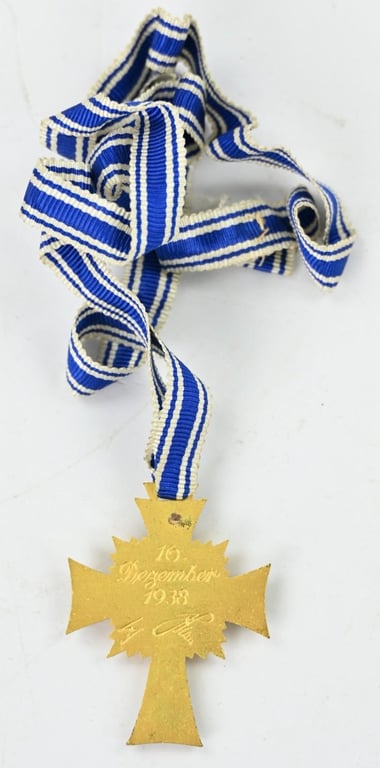 German Mother's Cross in Gold with case
