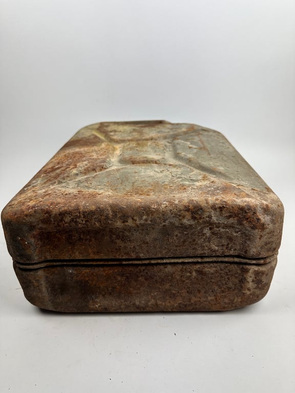 WW2 German ss jerrycan "Sandrik"
