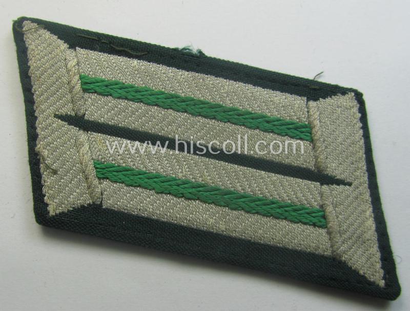 Minimally used pair of WH (Heeres) (later-war-pattern) officers'-type collar-tabs (ie. 'Kragenspiegel für Offiziere') as executed in 'BeVo'-weave pattern as was intended for an officer serving within the: 'Jäger- o. Gebirgsjäger-Trpn.'