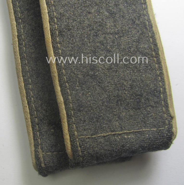 Superb, pair of WH (Luftwaffe) white-piped, so-called: 'Hermann Göring'-division, EM-type shoulderstraps: 'Soldat u. Mitglied der Hermann Göring Div.'