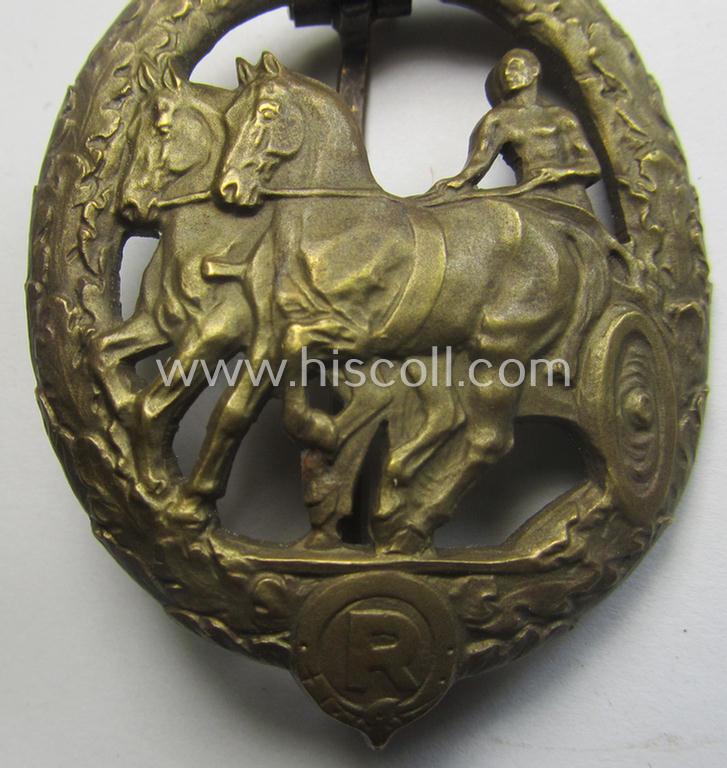 'Deutsches Fahrer-Abzeichen' (ie. 'in Bronze') being a neatly maker- (ie. 'L.Chr. Lauer'-) marked example that comes in an overall very nice- (albeit most certainly issued- and/or just moderately used ie. worn-), condition