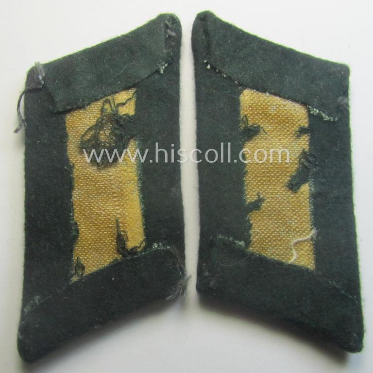 Pair of WH (Heeres) officers'-type collar-tabs: 'Offizier der Kavallerie o. Aufkl.-Trpn.'