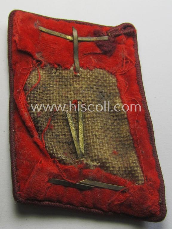 Attractive - albeit single! - N.S.D.A.P.-type collar-patch (ie. 'Kragenspiegel für pol. Leiter') being a piece as intended for usage by an: 'N.S.D.A.P.-Ober-Abschnittsleiter' at 'Gau'-level and that comes in a moderately used ie. worn, conditio...