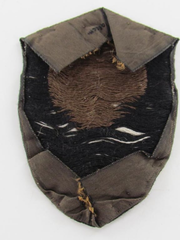 'RADwJ'-sleeve-badge ( Female Related )