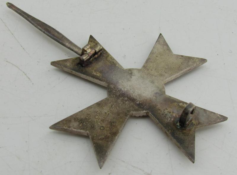 War Merit Cross (KVK) first Class without Swords in case (4)