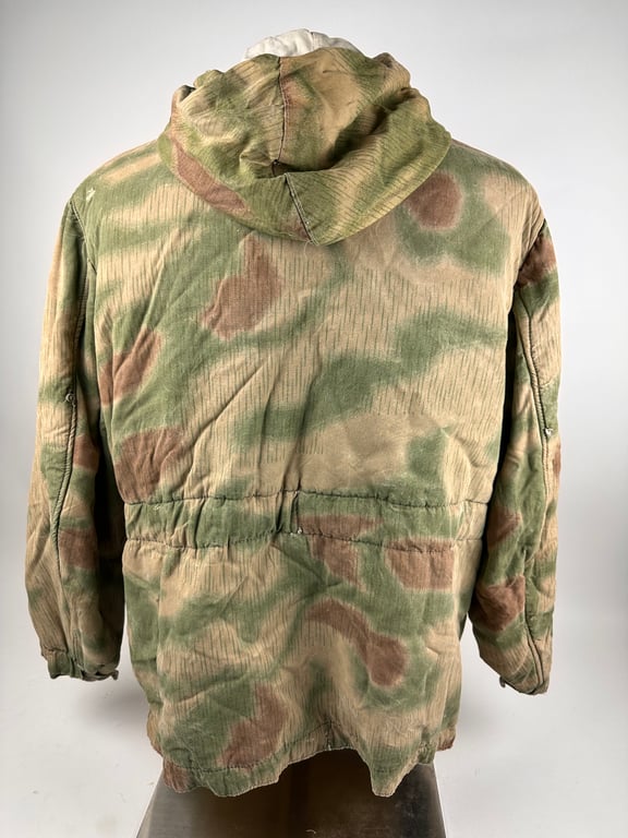 Wehrmacht reversible winter parka in Sumpftarnmuster