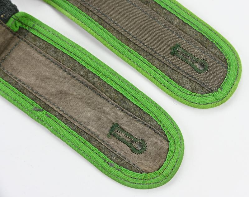 German WH M44 Shoulderboard Set 'Panzer Grenadier'