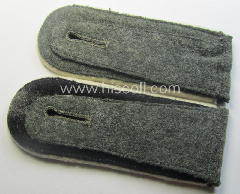Pair of WH (Heeres) so-called: 'M40'- (ie. 'M43'-) pattern, EM-type shoulderstraps: 'Sld. der Inf.-Trpn.'
